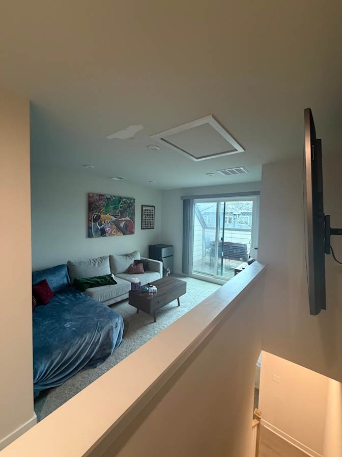 Amir's room