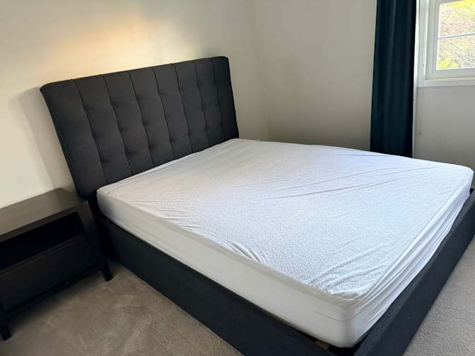 vicky's room