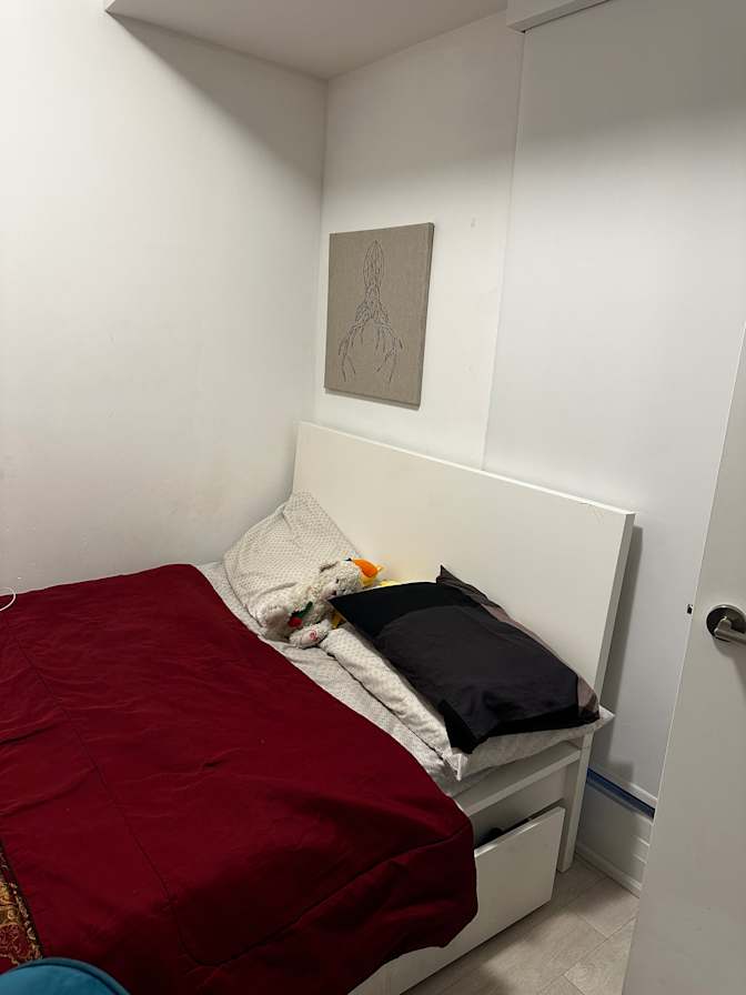 Nelson Usen's room