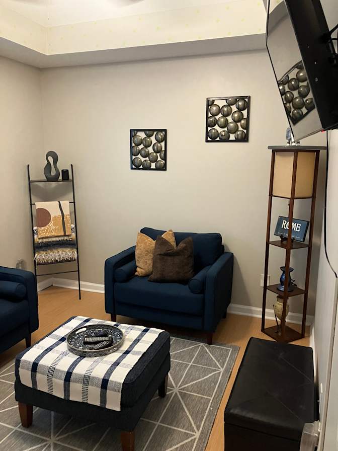 Claudette E Harden's room