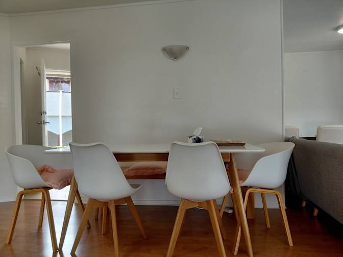 Bora's room