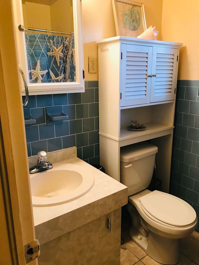 Lynn's room