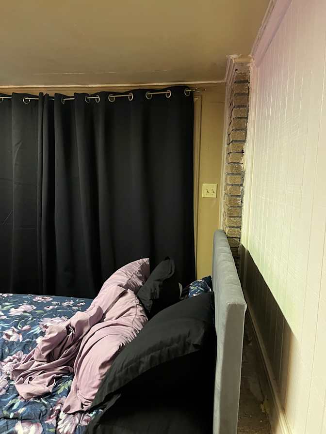 Kelly's room