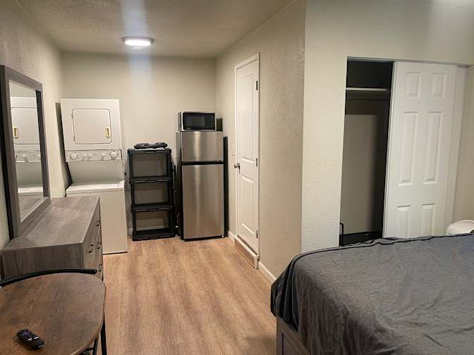 Kate's room