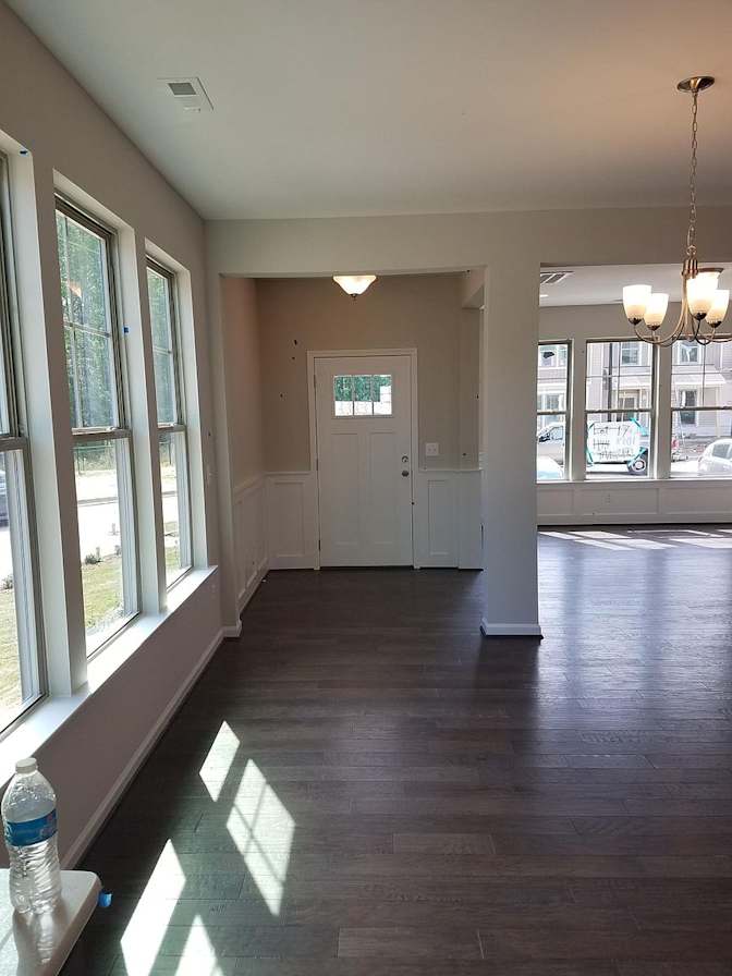 Alcove Rooms's room