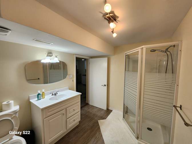 Asaad Al-nadawi's room