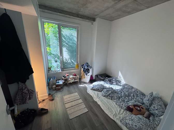 janice's room