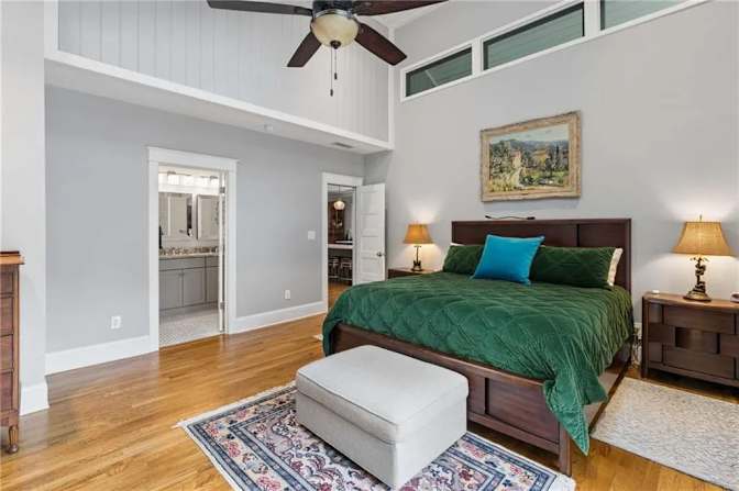 Linda's room