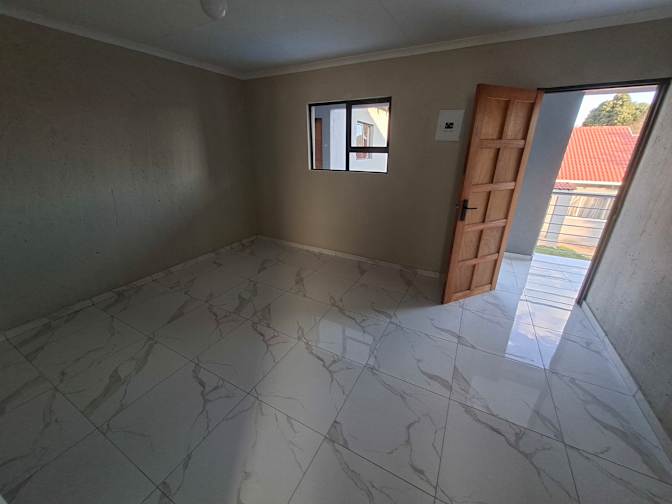 Nkosi Moya's room