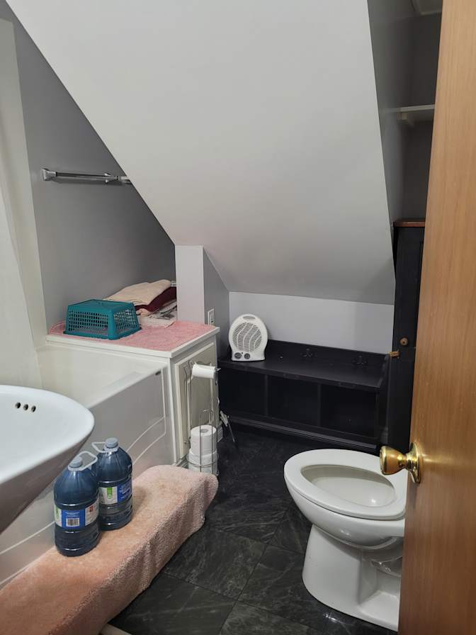 Holly's room
