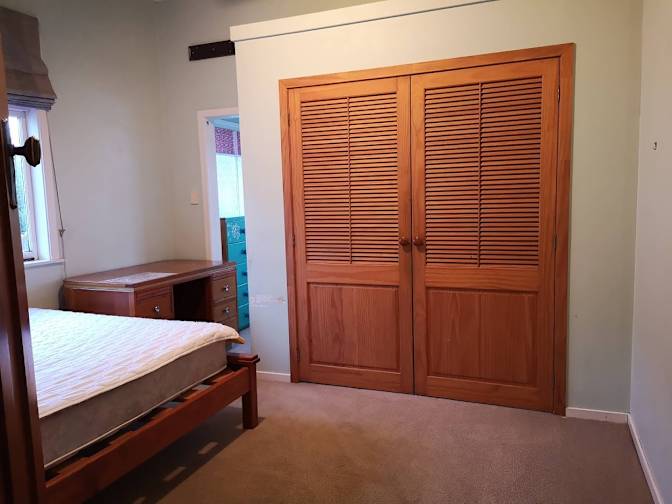 Lisa's room