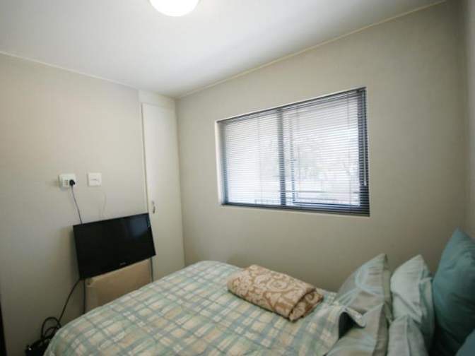 Mejury's room