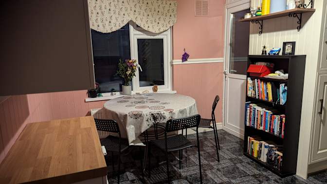 Hannah's room