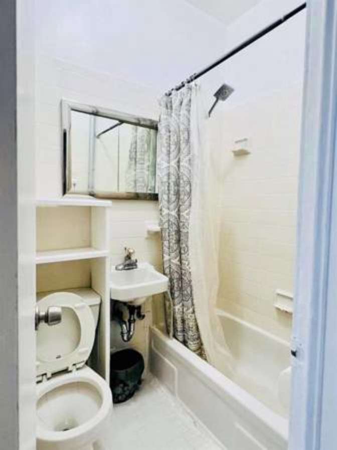 apartment's room