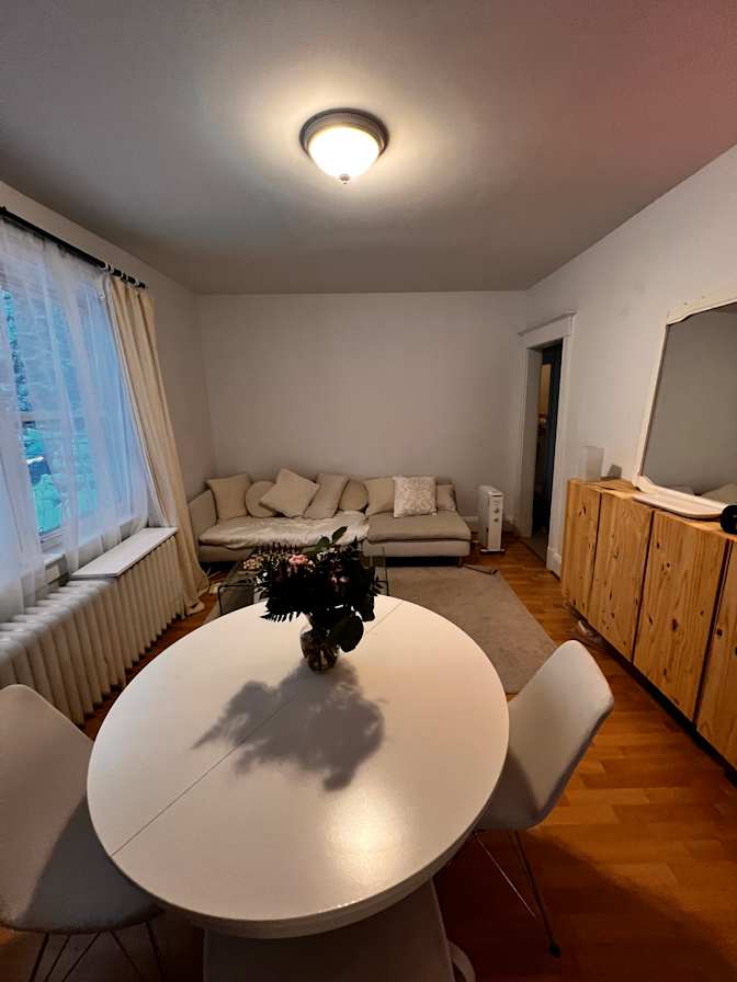 Hannah Burkhardt's room