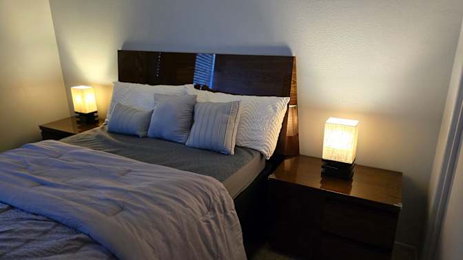 J Luis's room