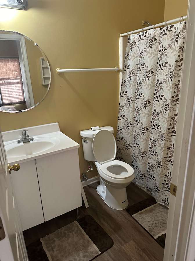DERRICK's room