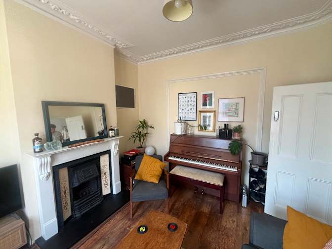 Jess Hoskins's room