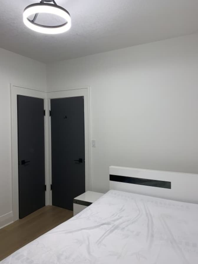 Daniel Gale's room