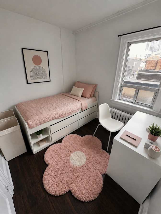 Yana's room