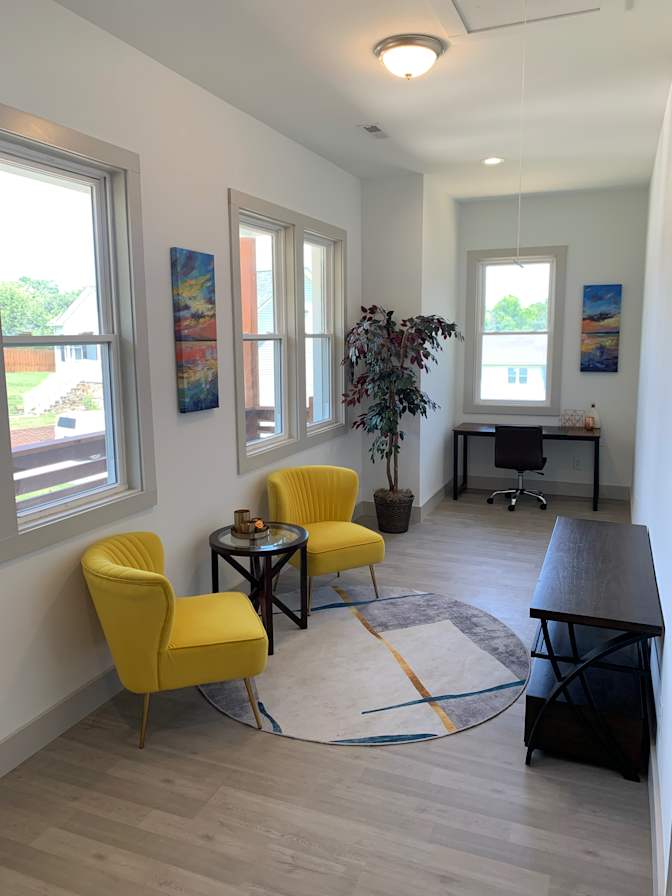 Alcove Rooms's room