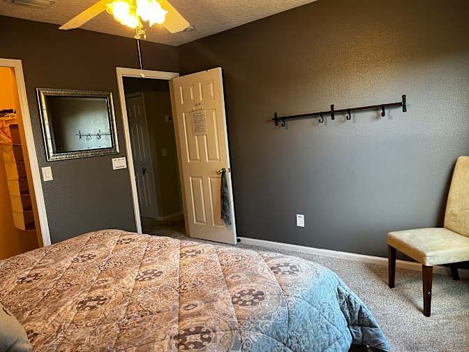 Bob's room