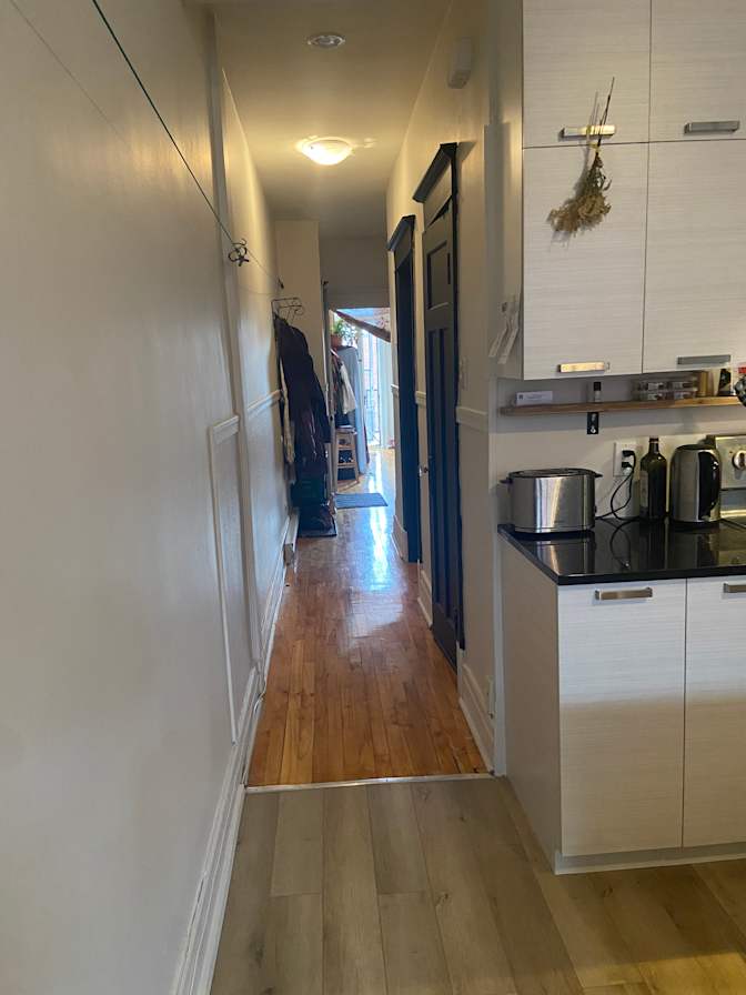 Ariana duclos's room