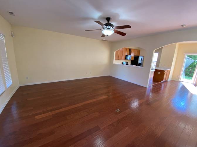 Alcove Rooms's room