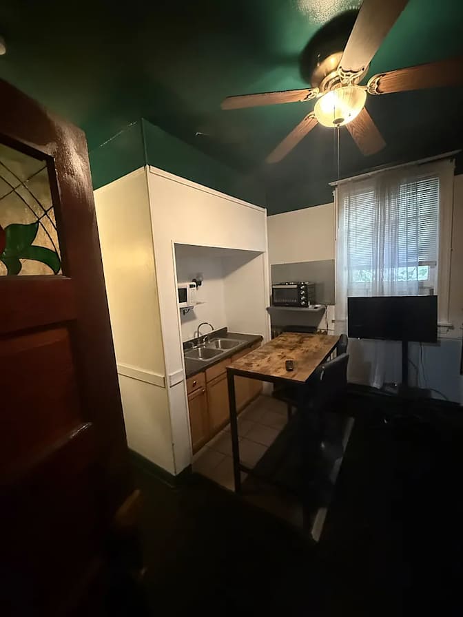 Richard's room