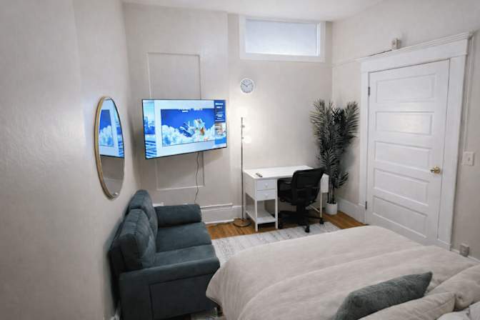 Jeiner Antonio Serrano De Sedas's room