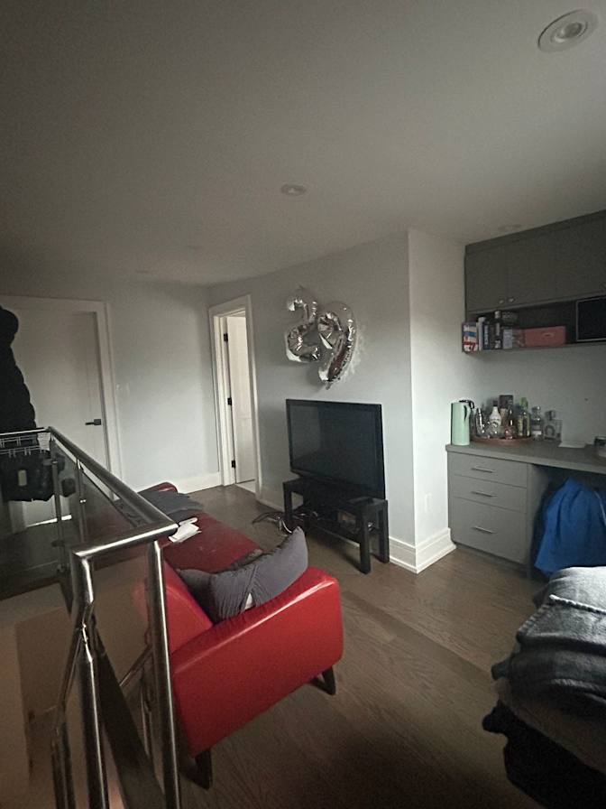 S's room