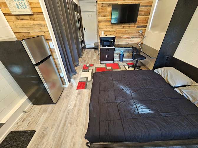 Dan's room