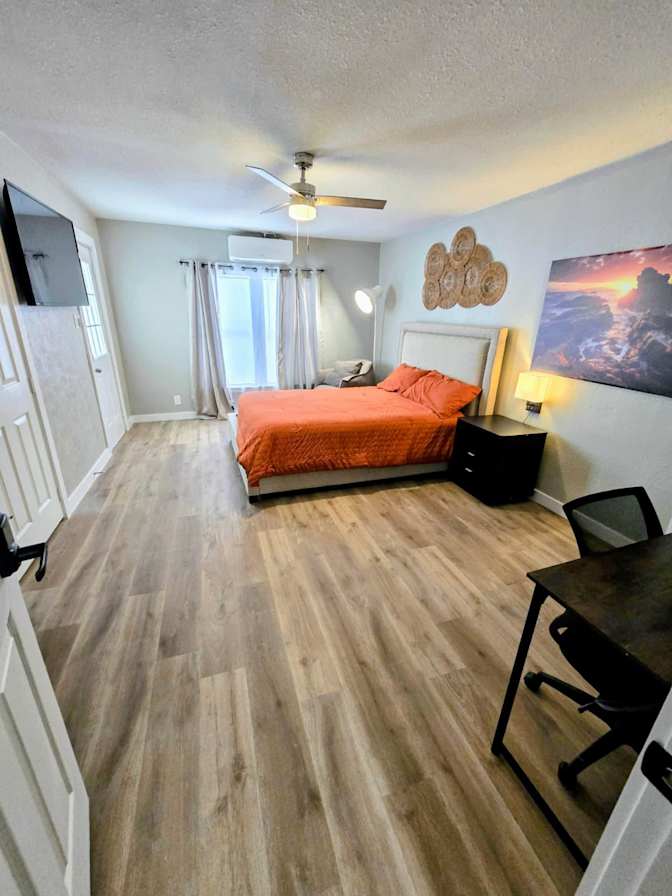 PadSplit's room
