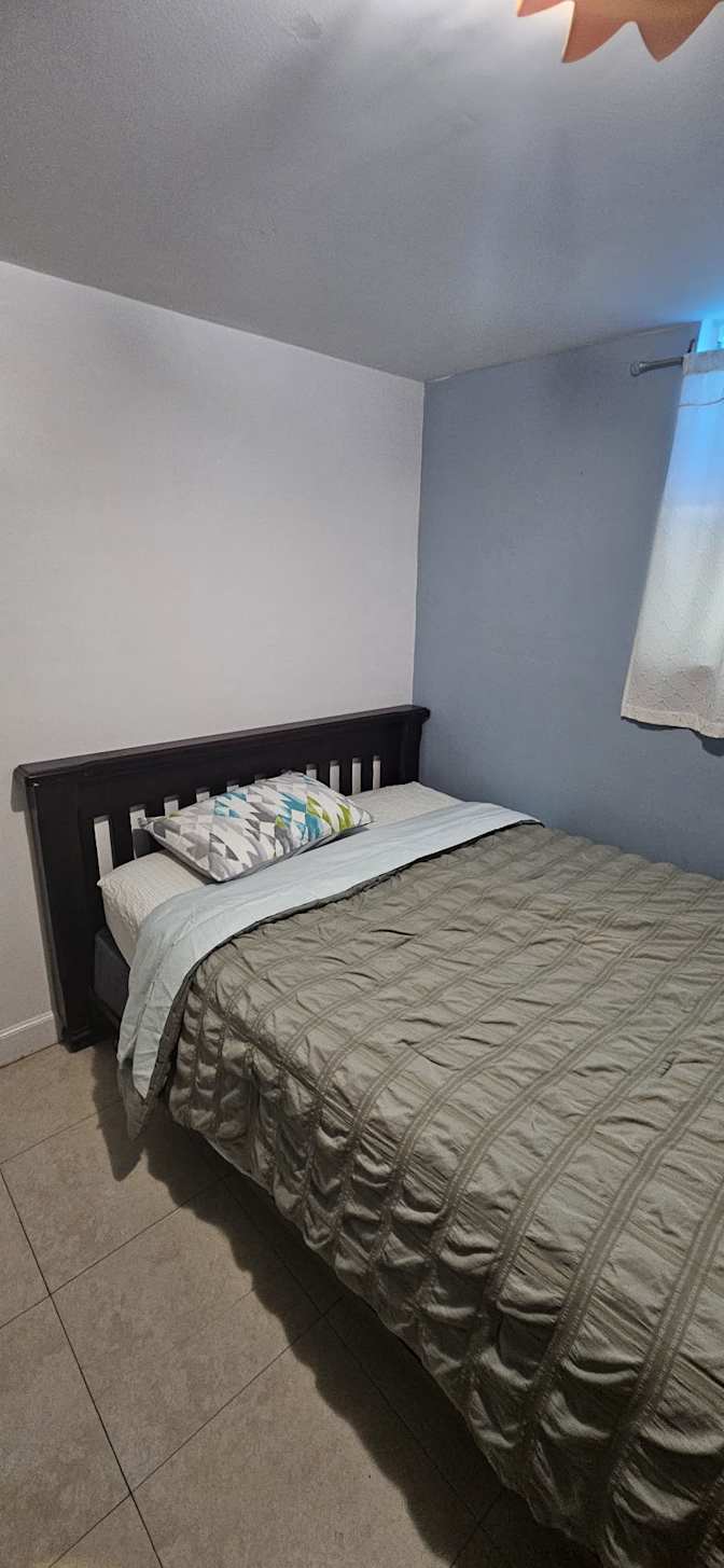 Walter Morales's room