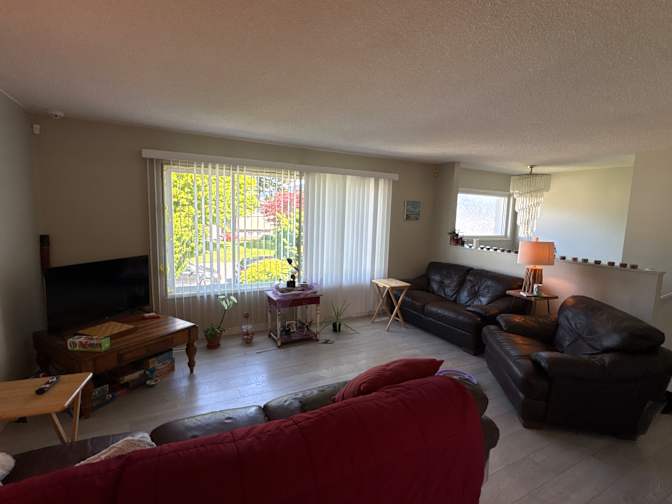 Emerald House's room