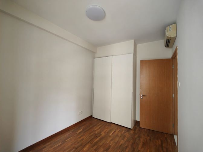 VVA EI's room