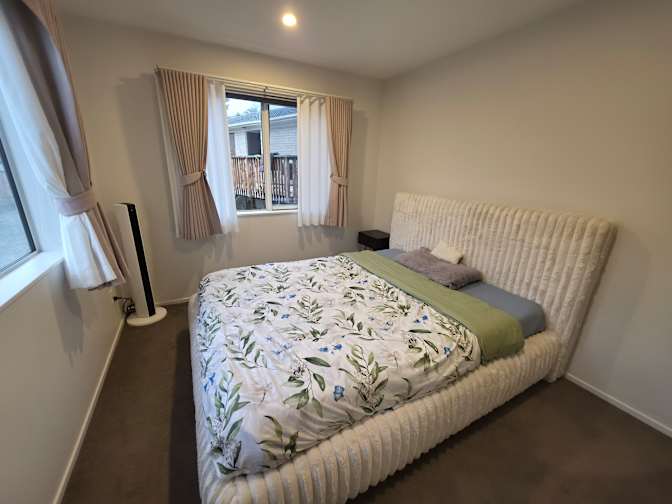 Henin Karkada's room