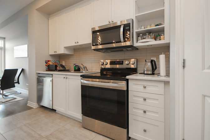 Rent In Ottawa Property Management Inc's room