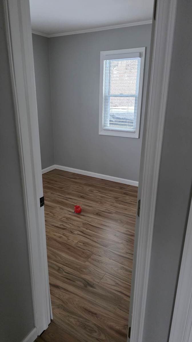 GERMAN SANTANA's room