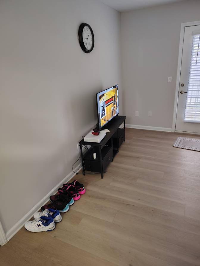 Kwan's room
