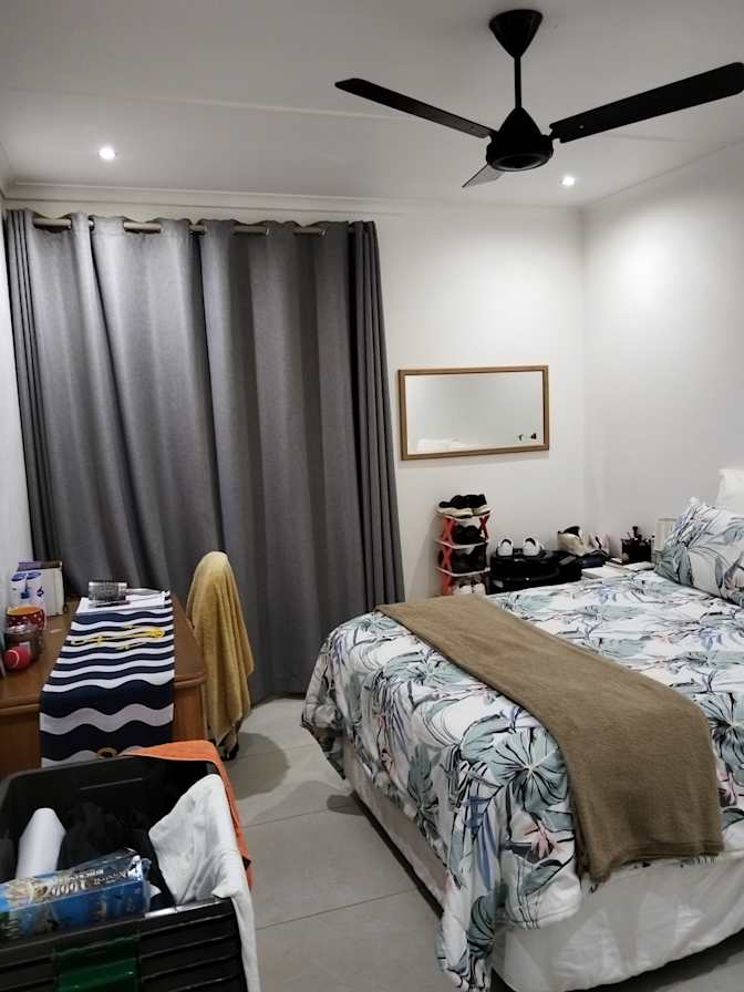 Thelma's room