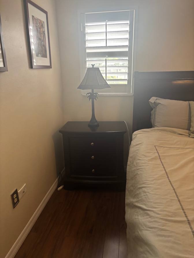 Kenny lazaj's room