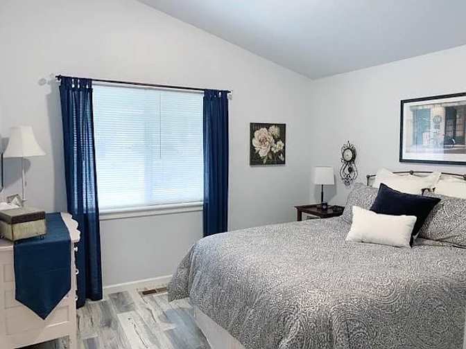 Melissa's room