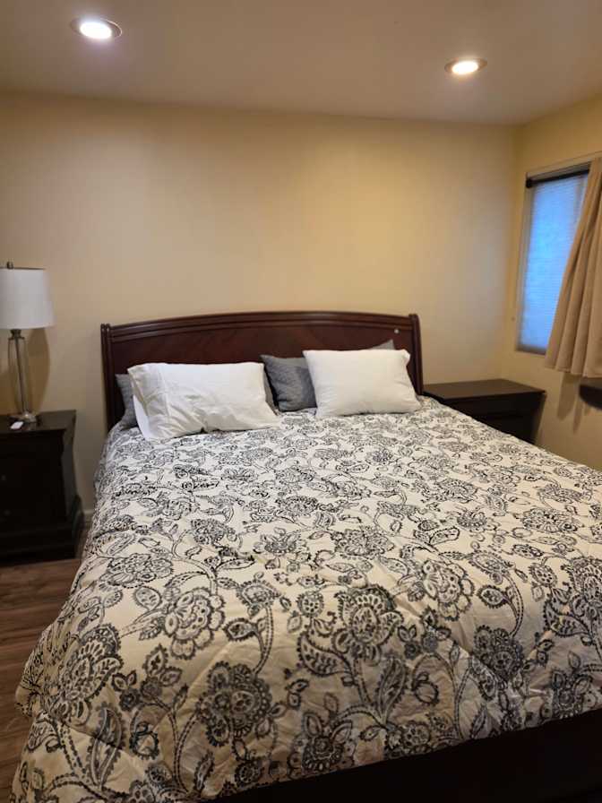 Theresa Holmberg's room