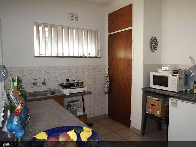 Tee's Rental Rooms's room