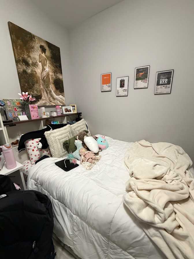 Olivia's room