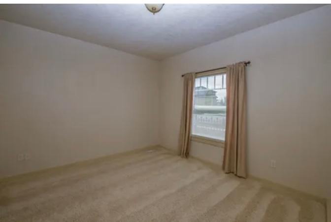 Suzanne's room