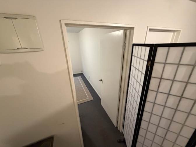 hideto kobayashi's room