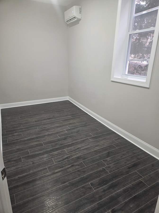 Curtis's room