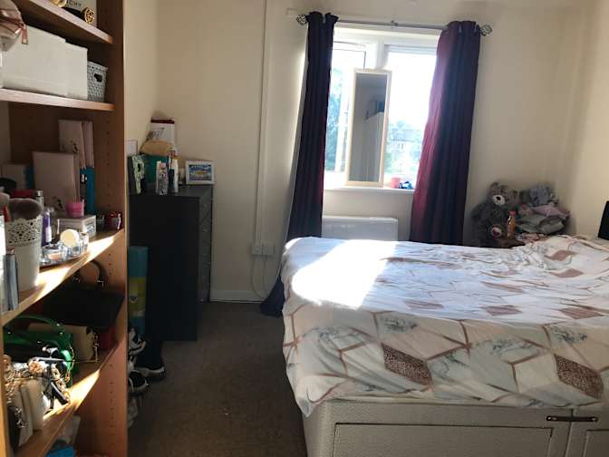 Sara's room